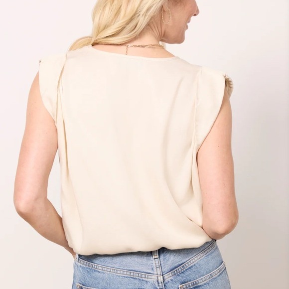 LNA Rayden Tank Women's Medium Bone V Neck Casual Drawstring Top Chic - Picture 2 of 8